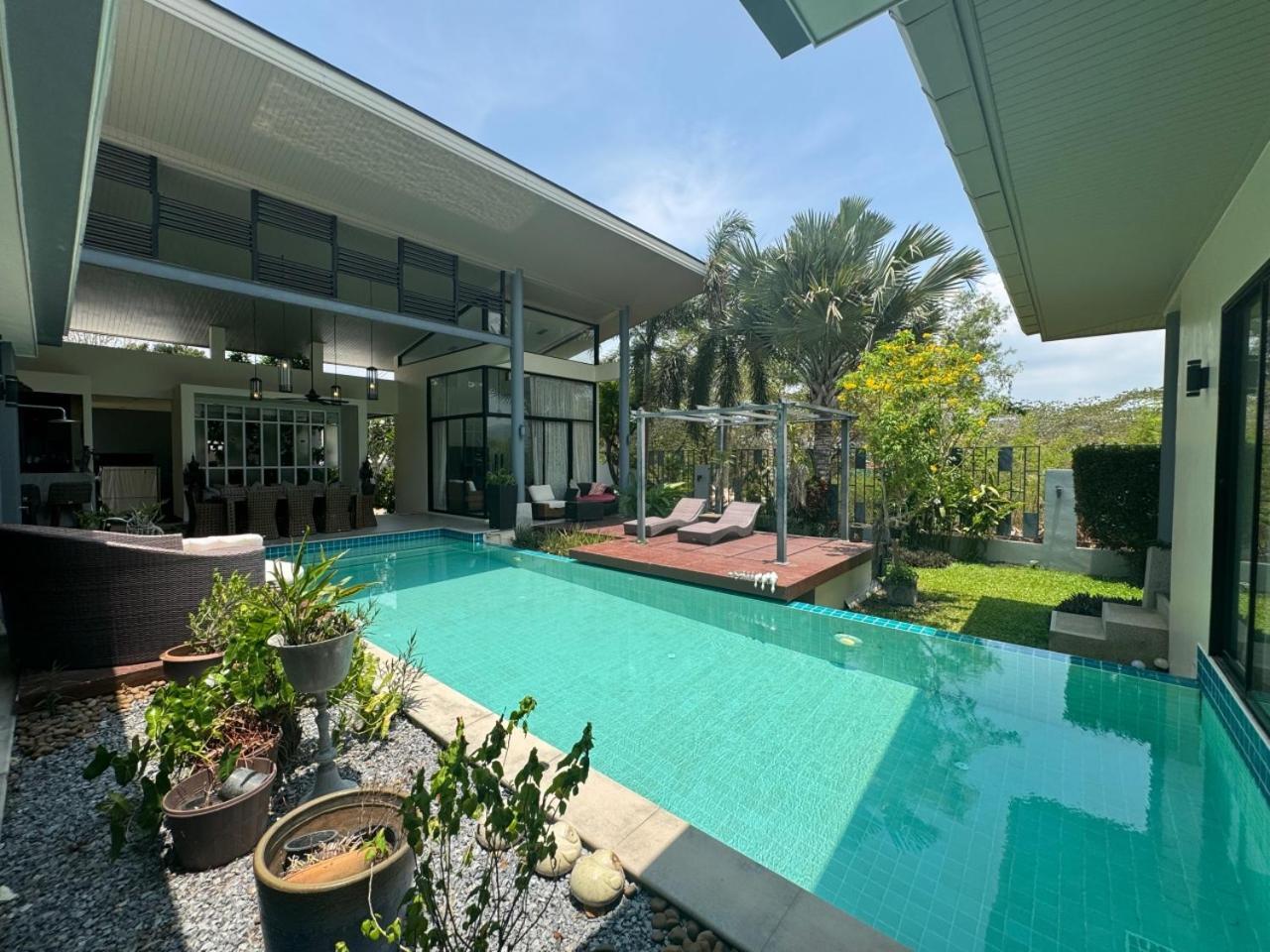 Ibiscus Villa By G Estate Rawai Eksteriør billede